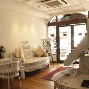 https://inn-at-temple-street.singapore-best-hotels.net